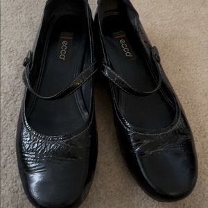 Ecco Mary Jane Hidden Heel Flats